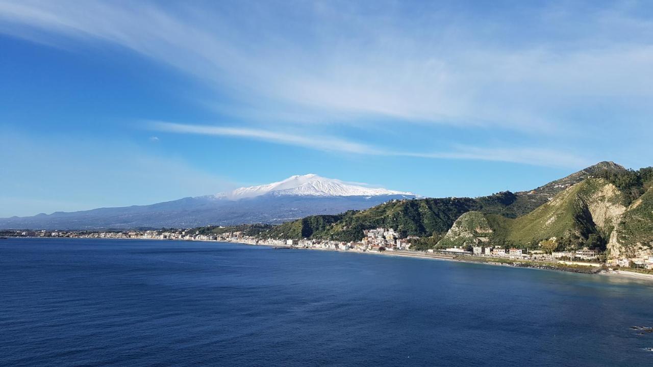 Ines Bed And Breakfast & Apartments Giardini Naxos Exterior photo